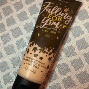 Perfectly Posh Falling for You